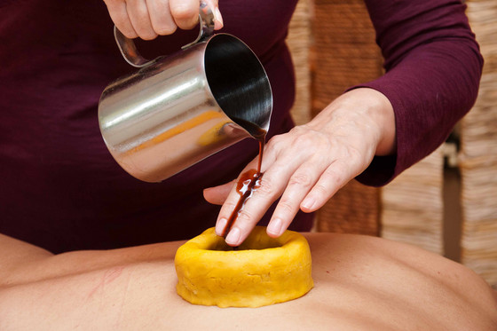 Ayurveda - Teigring - Ölguss - Naturheilkunde - Immanuel Krankenhaus Berlin Ayurveda - Teigring - Ölguss - Naturheilkunde - Immanuel Krankenhaus Berlin